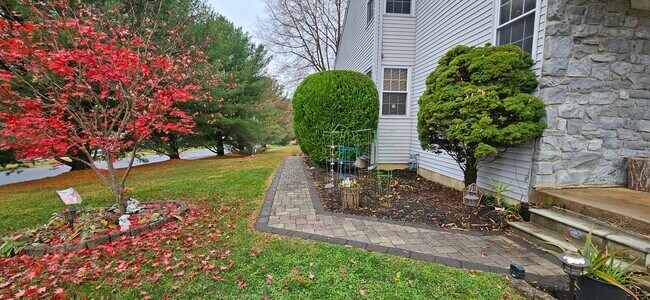 Foto del edificio - 34 Degas Cir