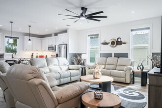 Building Photo - 238 Oleander Dr