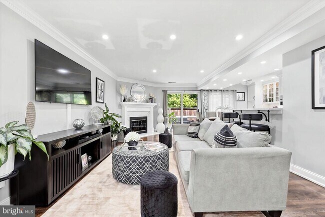 Foto del edificio - 1750 Oakwood Terrace