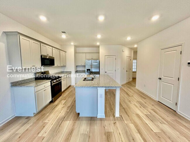 Building Photo - 4281 Marsha St