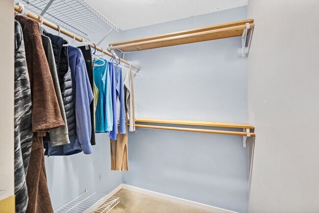 Photo du bâtiment - 19438 Hammond Rd