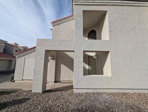 Building Photo - 7708 S Rita Ln