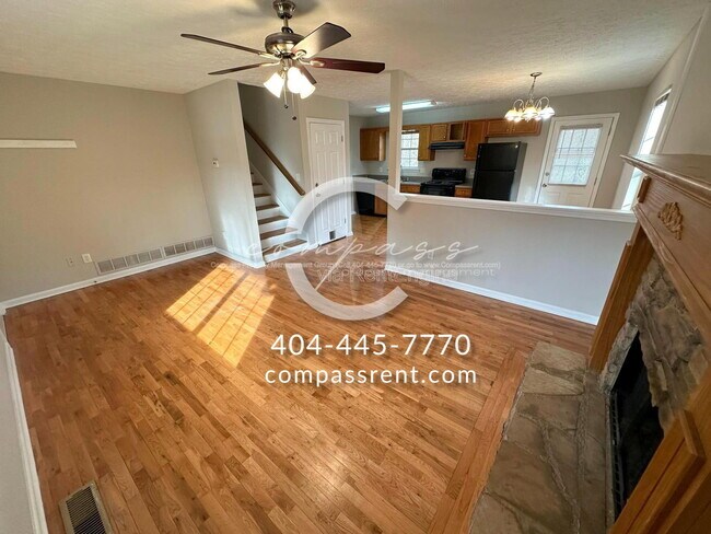 Foto del edificio - 484 Rustin Dr