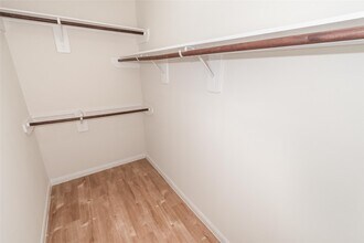 Building Photo - 6210 Luce St