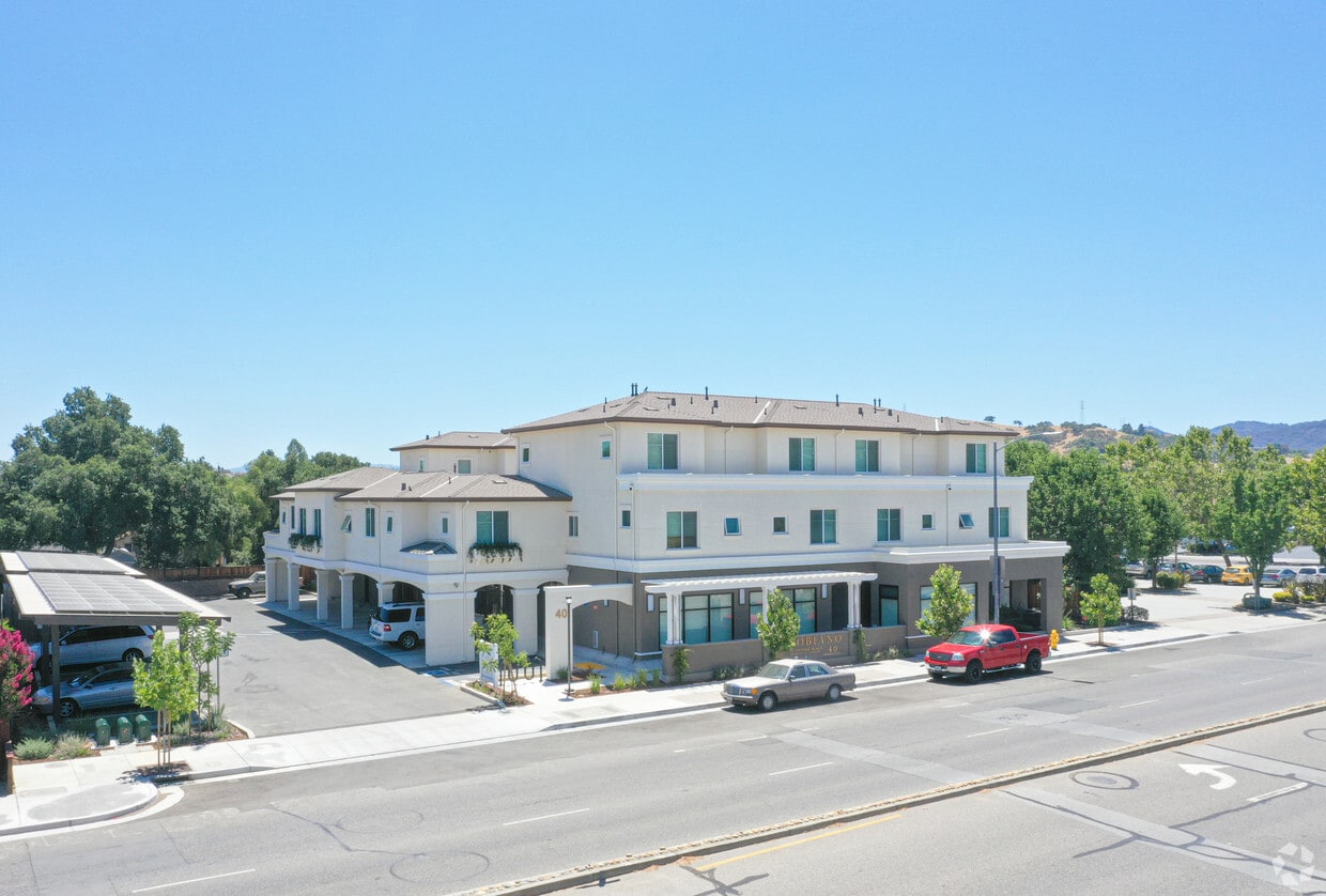 Tobiano at Orchard Ranch Apartments in Hill, CA