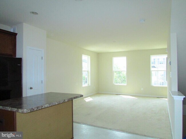 Foto del edificio - 20559 Asheville Dr