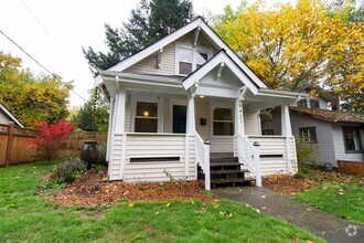 Building Photo - 9421 N Calhoun Ave