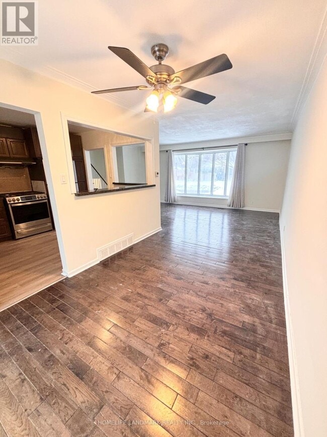 Building Photo - 27 Arrowflight Dr