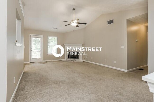 Foto del edificio - 5 Bedroom Pet-Friendly Home in Decatur, GA...