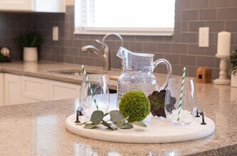 Interior Photo - The Linden Apartments: In-Unit Washer & Dryer, Heat and Hot Water Included, Cat & Dog Friendly, a...