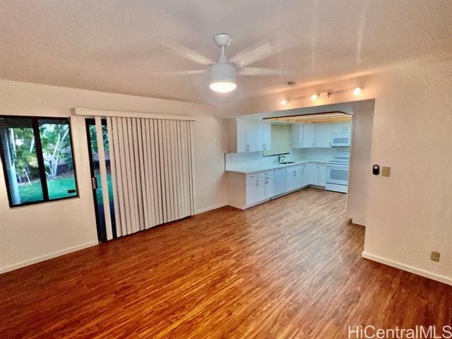 Foto del edificio - 98-595-595 Aloali?i St