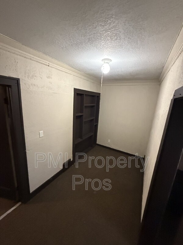 Foto del edificio - 2320 N 44th St