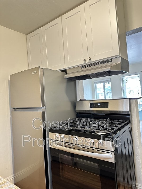 Foto del edificio - 3288 Mission Blvd