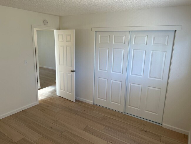 Foto del edificio - Maple 2