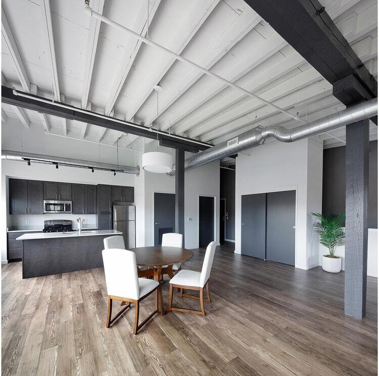 Foto principal - 107 Hamilton St