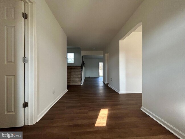 Foto del edificio - 7 Elk Ln