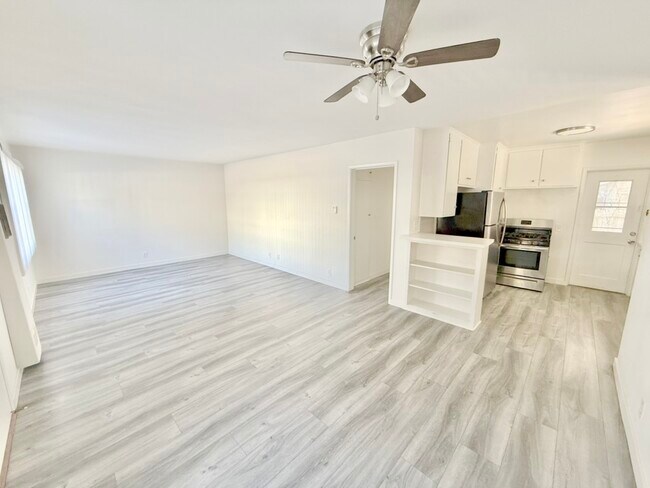 Foto del edificio - 231 California Ave