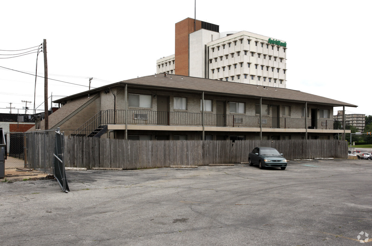 Building Photo - Baltimore Apartments