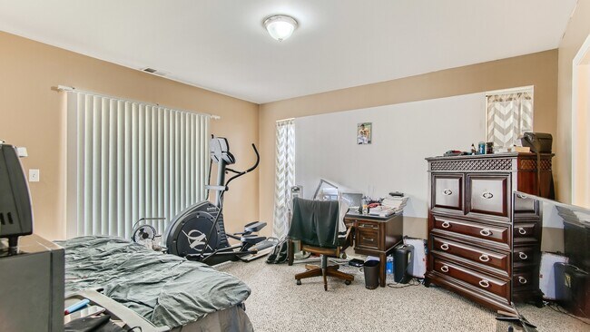 Foto del edificio - 3328 W Polk St