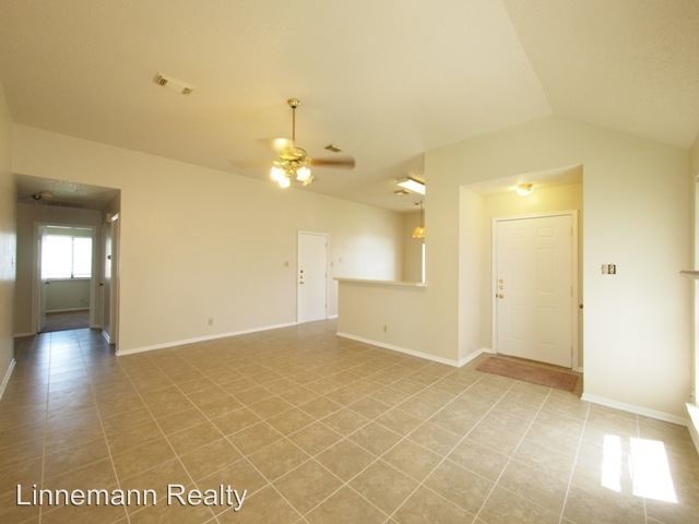 Building Photo - 3 br, 2 bath House - 2607 Armadillo Drive