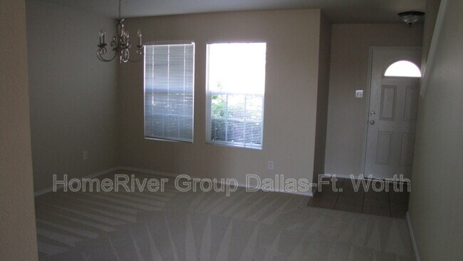 Foto del edificio - 1912 Shasta View Dr