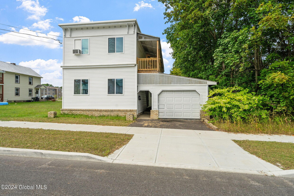 Primary Photo - 505 Palmer Ave