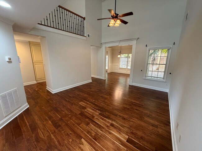 Building Photo - 649 Lawton Ridge Dr