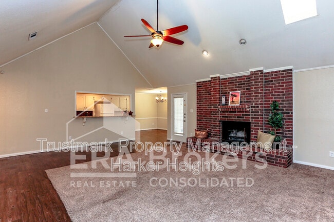 Foto del edificio - 505 Sun Meadows Dr