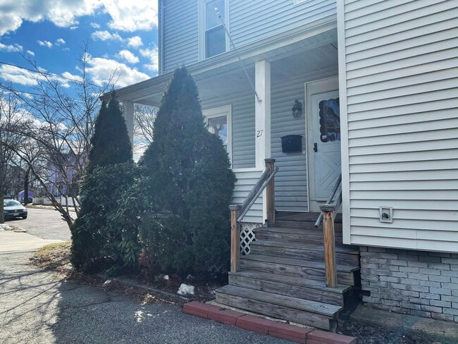 Front Entrance - 27 Webster Pl