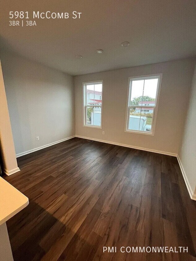 Foto principal - 5981 McComb St