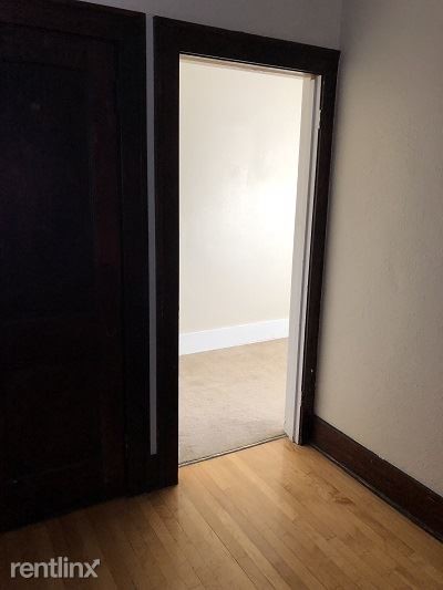 Foto del edificio - 1 br, 1 bath  - 714 7th St N   Near NDSU