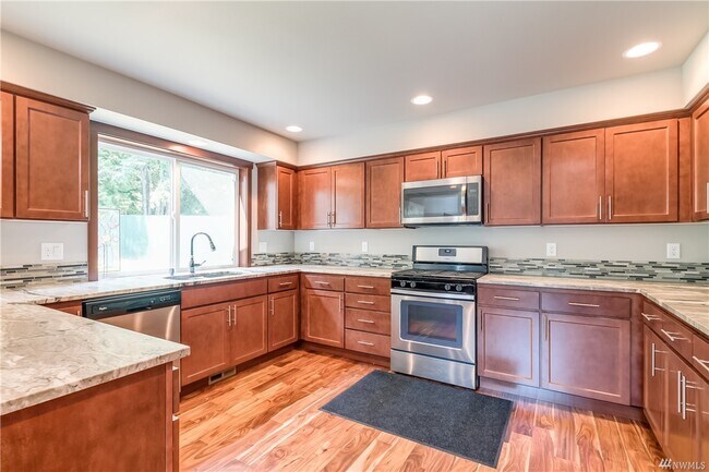 Foto del edificio - 2761 W 99th St