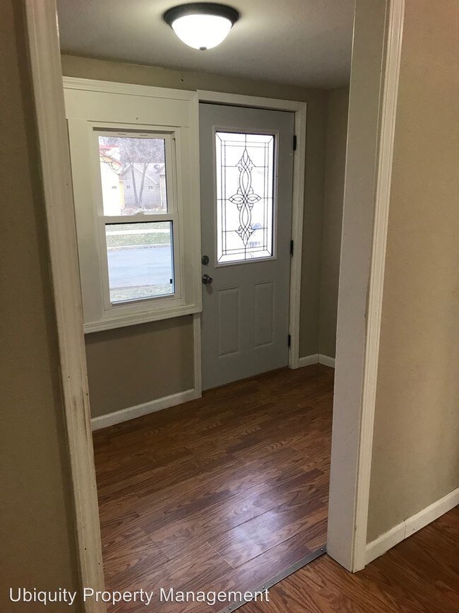 Foto del edificio - 3 br, 2 bath House - 809 4th Ave NW