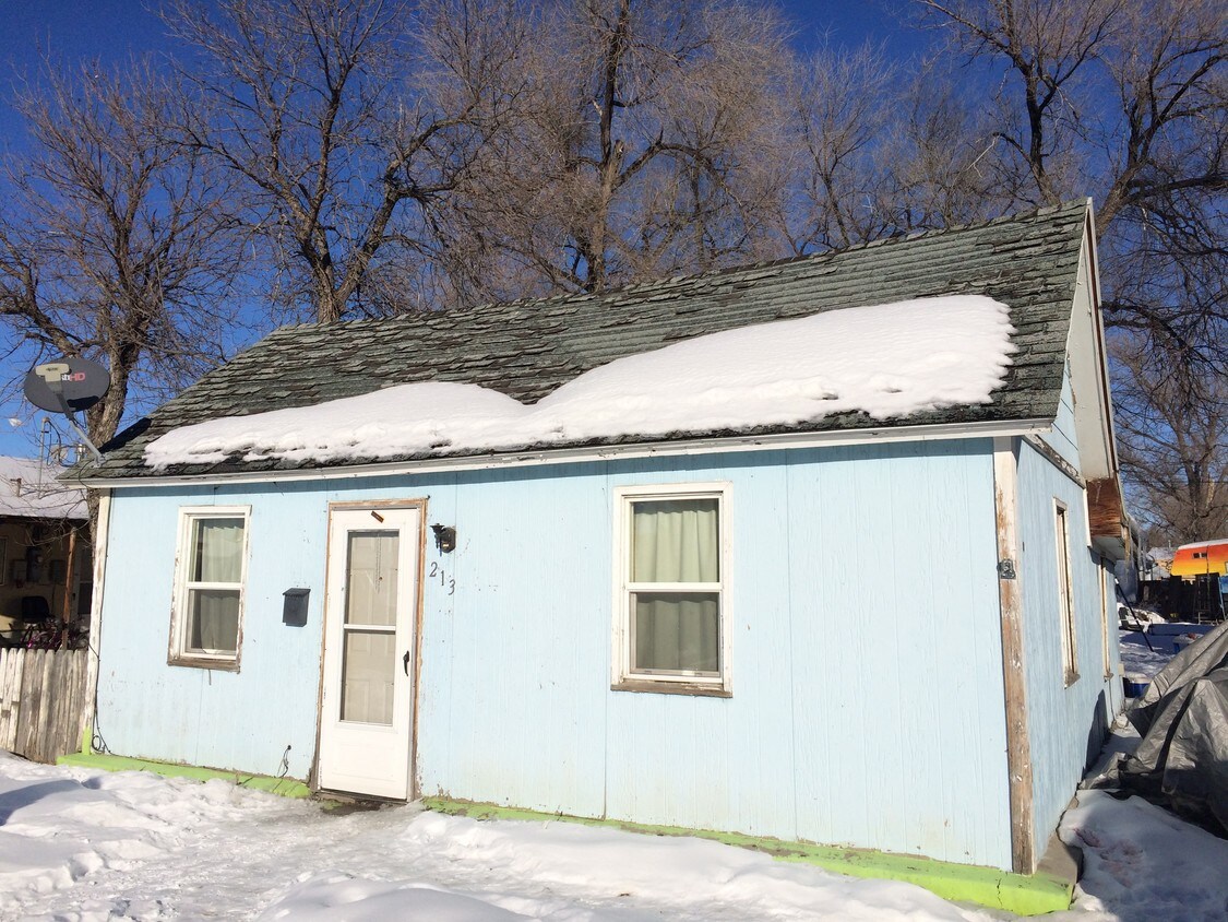 Primary Photo - 213-219 N 20th St