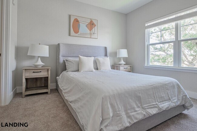 Foto del edificio - 3060 Southcreek Blvd