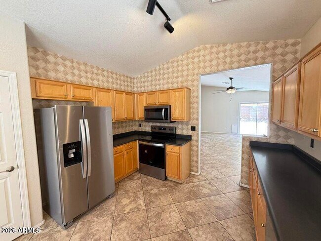 Foto del edificio - 3518 W Charlotte Dr