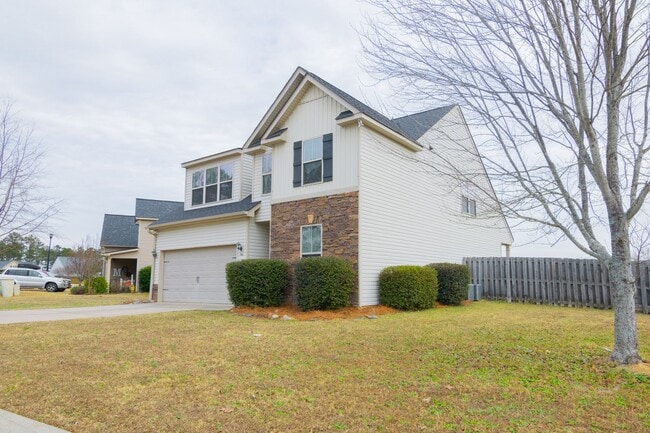 Foto del edificio - Perfect Family Home with Fenced Yard