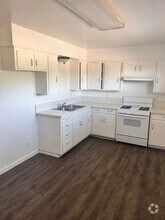 Building Photo - 820 Sutter Ave