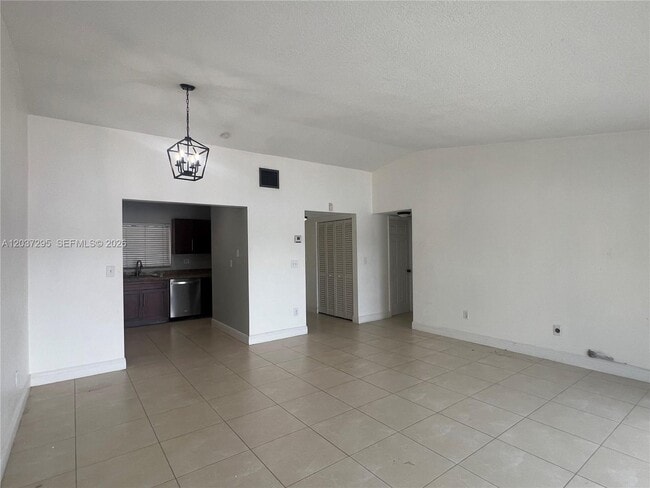 Building Photo - 11800 SW 123rd Ave