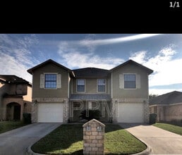 Building Photo - 20688 Alta Vista Ct