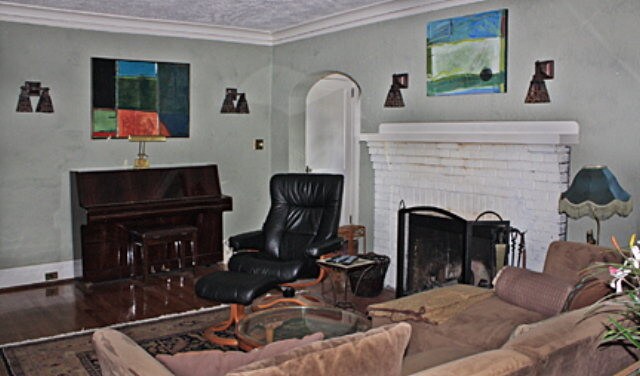 Building Photo - 223 Trafalgar St