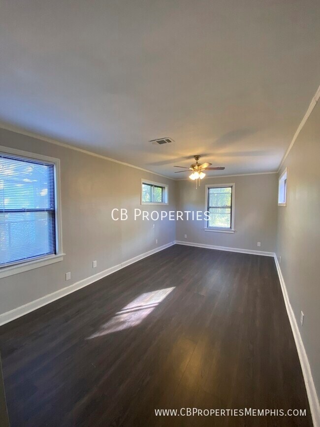 Foto del edificio - 3741 Faxon Ave