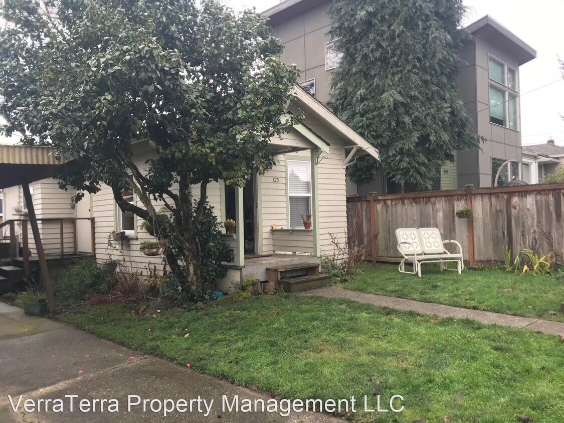 Foto principal - 1 br, 1 bath House - 725 N 101st St
