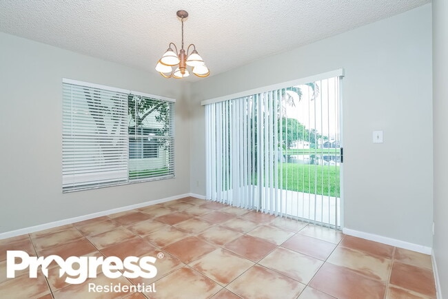 Building Photo - 8748 Jade Ct