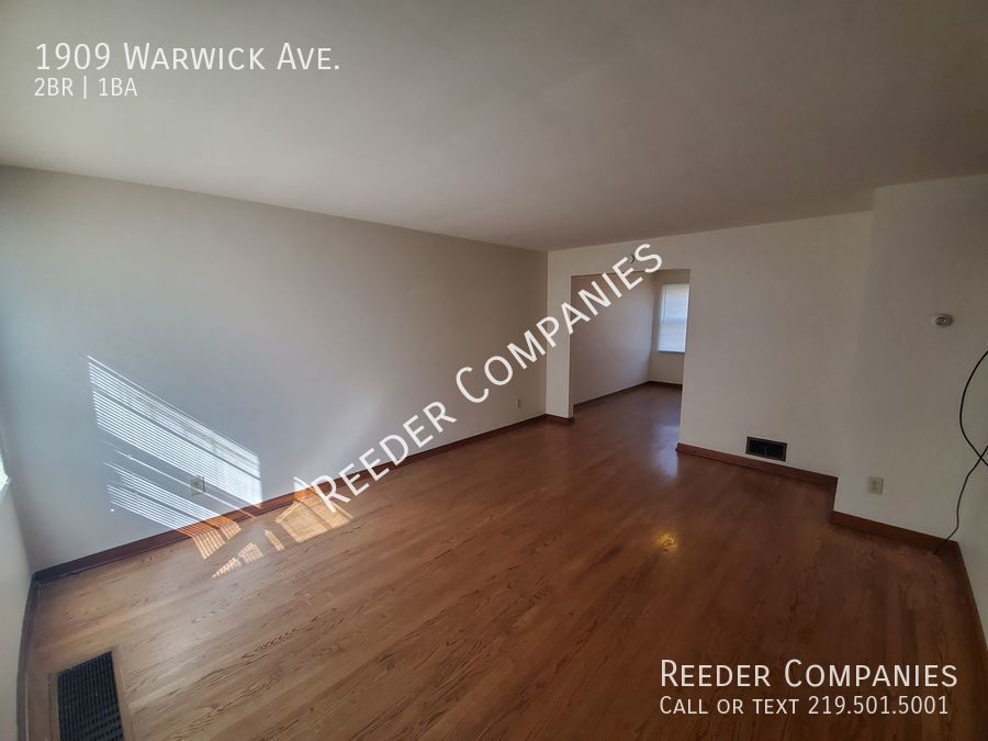 Spacious 2 bedroom Townhouse House Rental in Whiting, IN