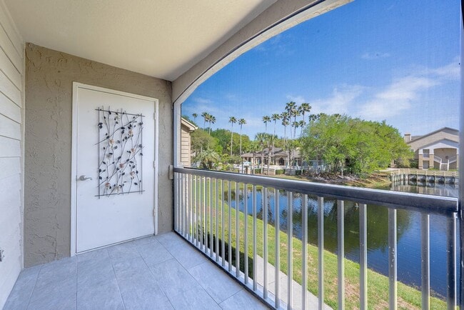 Ponte Vedra Beach 2nd Floor Condo Serene Water Views Private Beach Access and (1) Car Garage - Ponte Vedra Beach 2nd Floor Condo Serene Water Views Private Beach Access and (1) Car Garage