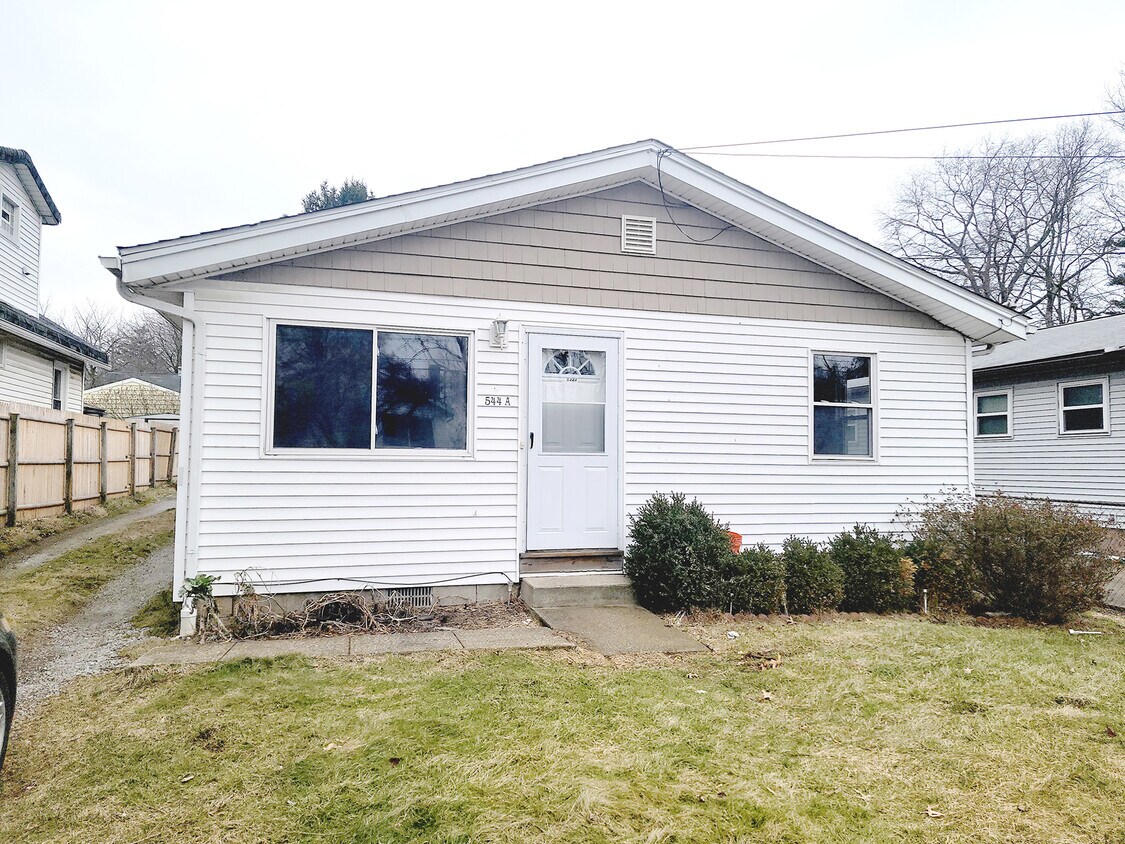 Foto principal - 544 Baltimore Ave