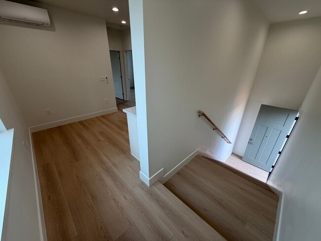 Building Photo - 2420 Kayak Alley