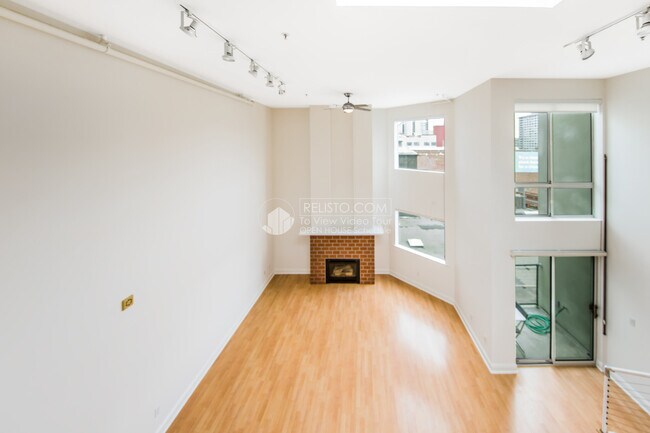 Building Photo - 388 Townsend St
