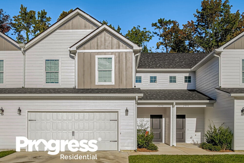 2050 Miramar Cir, Chattanooga, TN 37421 Townhouse for Rent in